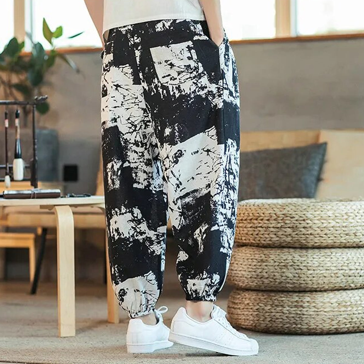 Loose Abstract Black n White Jogger Breathable Casual Harem Pants for Men & Women