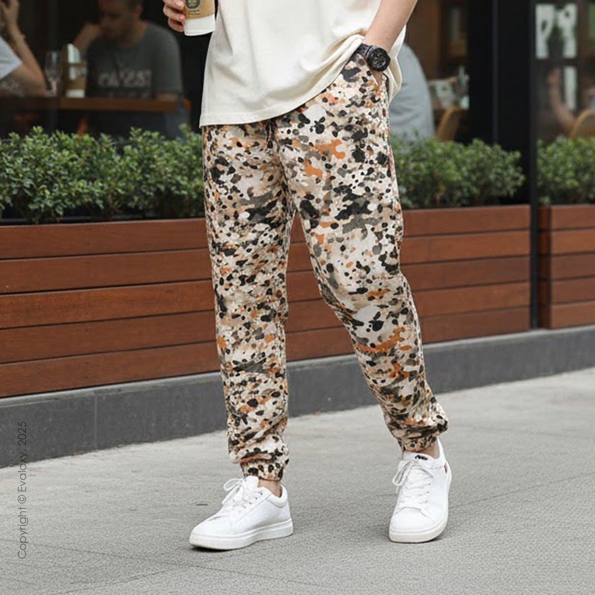 Evalaxy Unisex Splatter Camo Joggers – Beige Street Fit