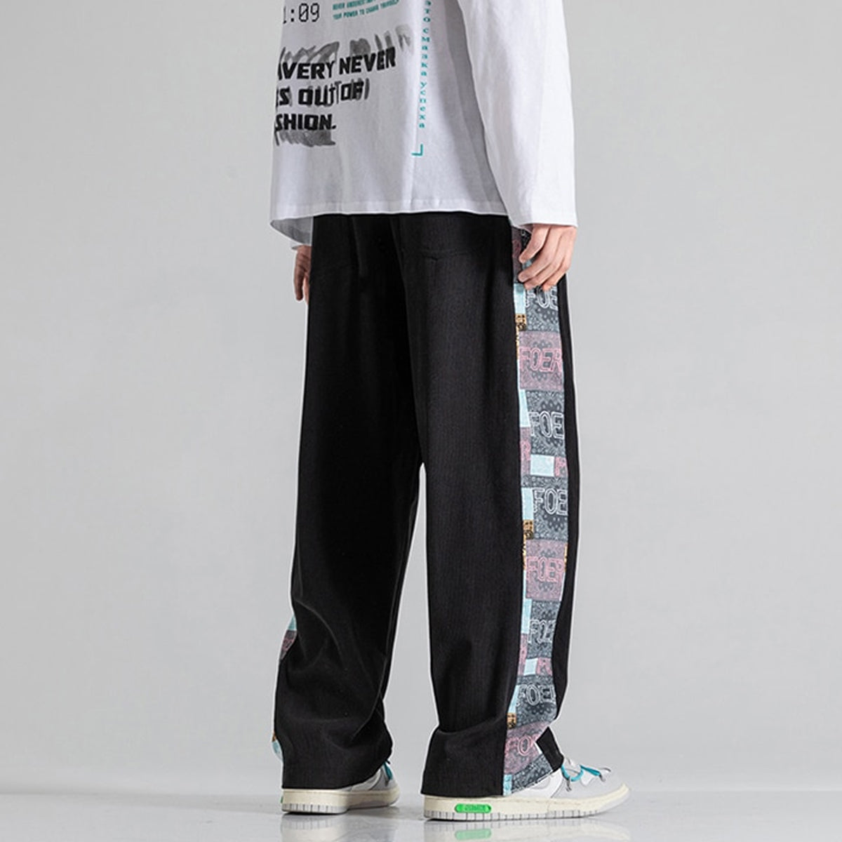 Black Side Print Straight Relax-Fit Pants for Men & Women