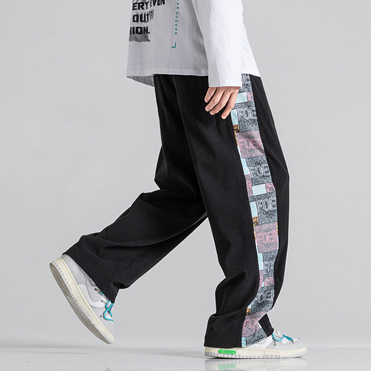 Black Side Print Straight Relax-Fit Pants for Men & Women