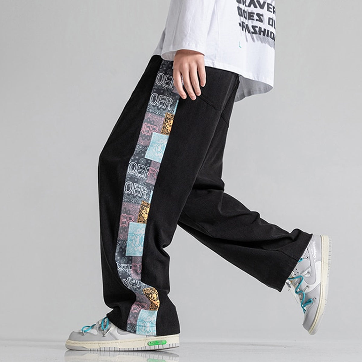 Black Side Print Straight Relax-Fit Pants for Men & Women