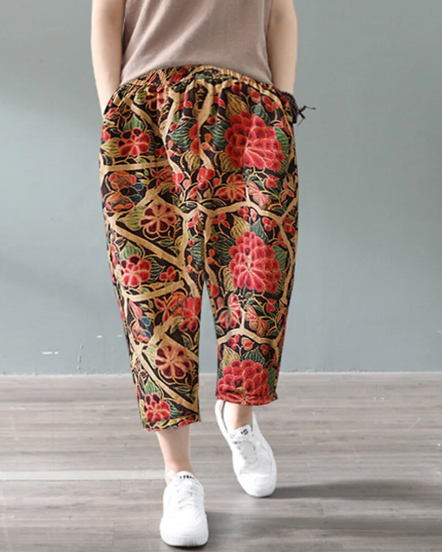 Vintage Mapple Leaf & Red Rangoli Pajama Capri Combo Pack For Womens & Girls(Pack Of 2 Pcs)