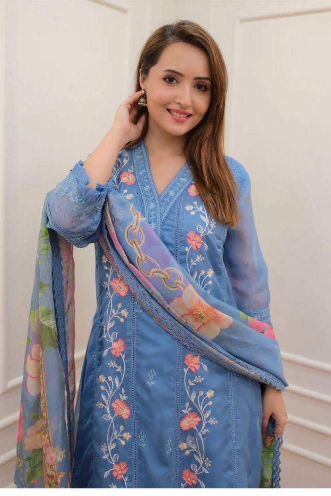 Anarkali Embroidery Dress With Digital Print Organza Floral Dupatta