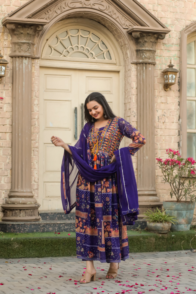 Women Floral Print Flared Kurta with Pants & Dupatta