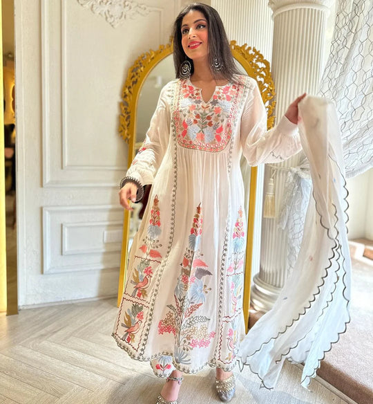 White Georgette Mirror Hand Work pakistani Kurta Set